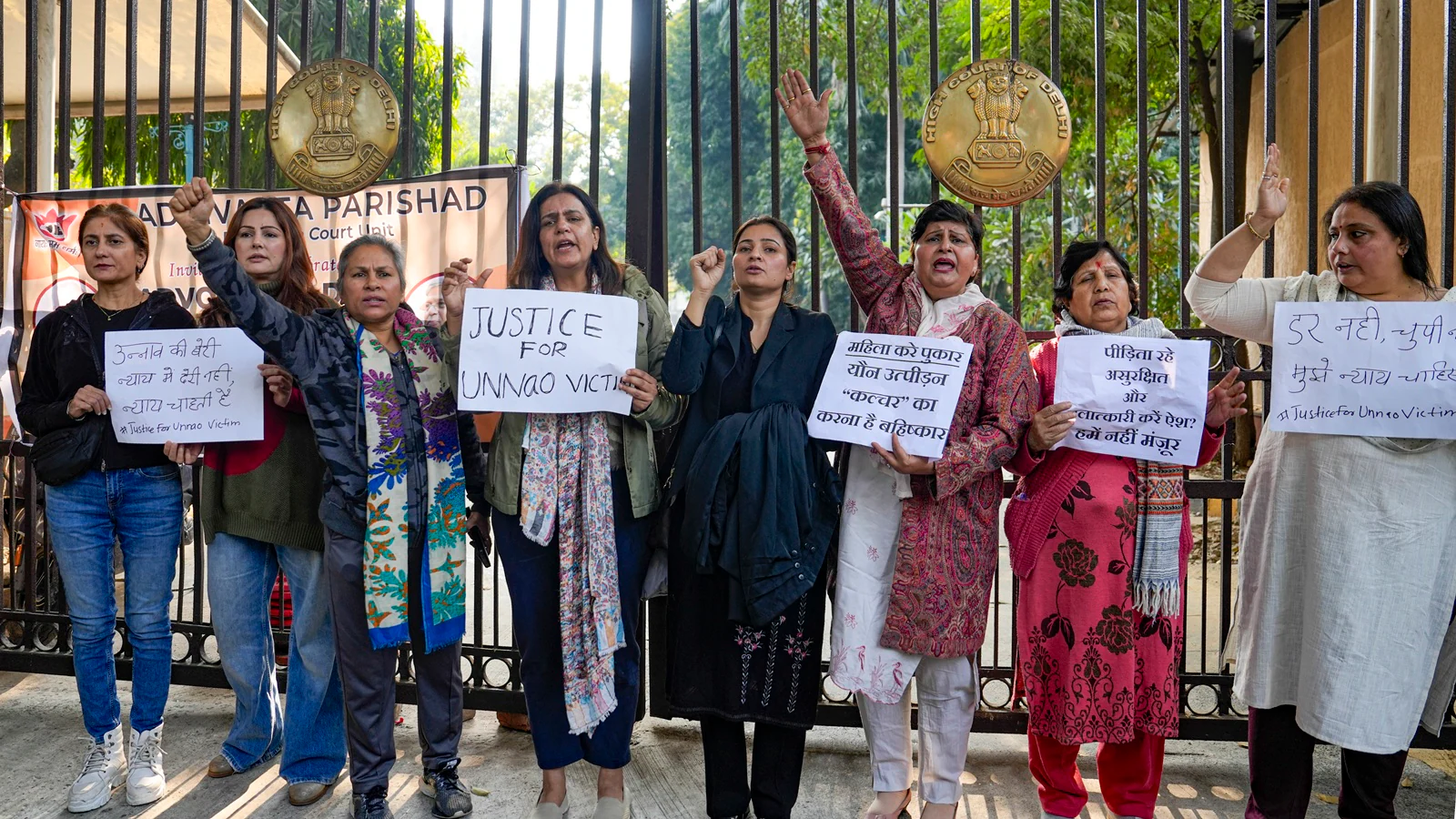 उन्नाव बलात्कार मामला: सुप्रीम कोर्ट ने कुलदीप सेंगर को बड़ा झटका दिया, दिल्ली हाई कोर्ट की जमानत पर रोक