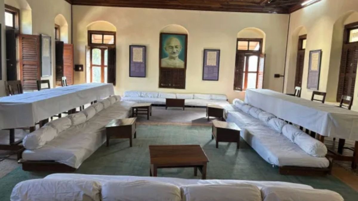 गांधी आश्रम में शादी का आयोजन, शांतिपूर्ण और पारंपरिक अंदाज में उत्सव