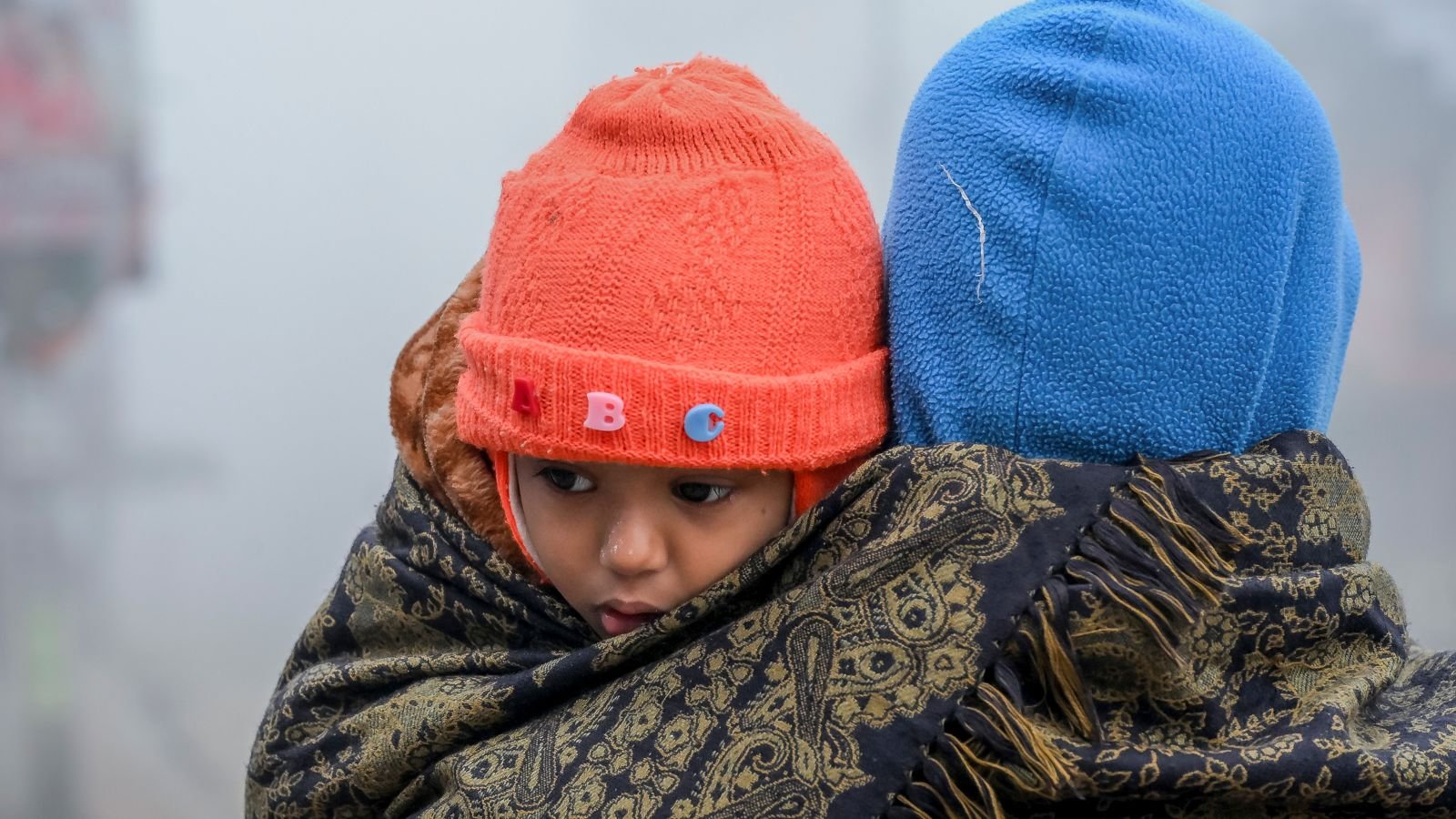 कोलकाता के दम दम में पारा 9.8°C तक गिरा: यहाँ पश्चिम बंगाल के उन जिलों की लिस्ट है जिनके लिए IMD ने 'कोल्ड डे' की चेतावनी जारी की है।