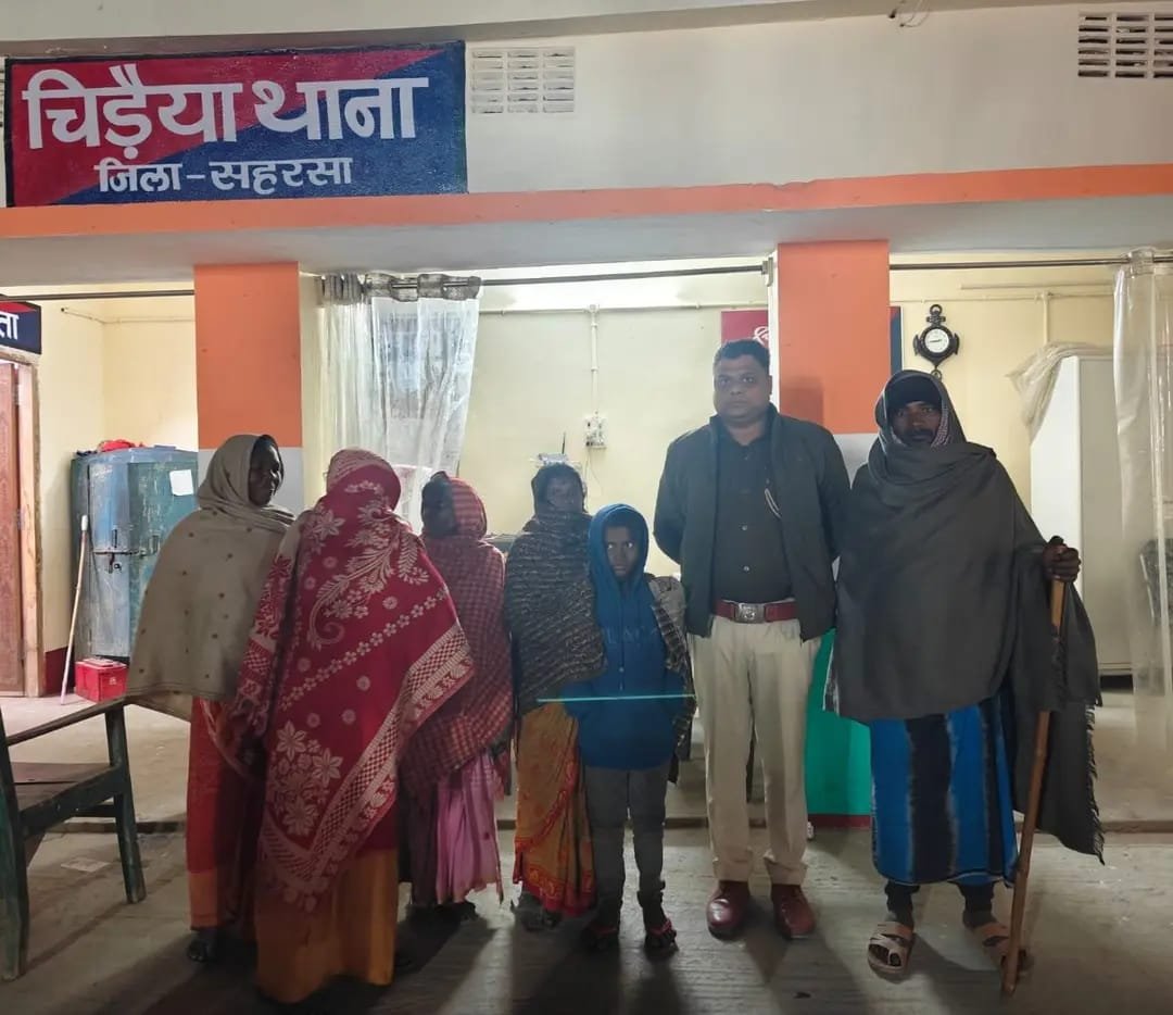 सहरसा पुलिस की मानवीय पहल: भटके बालक को सकुशल खोजकर परिजनों से मिलाया, समाज में मानवता की मिसाल