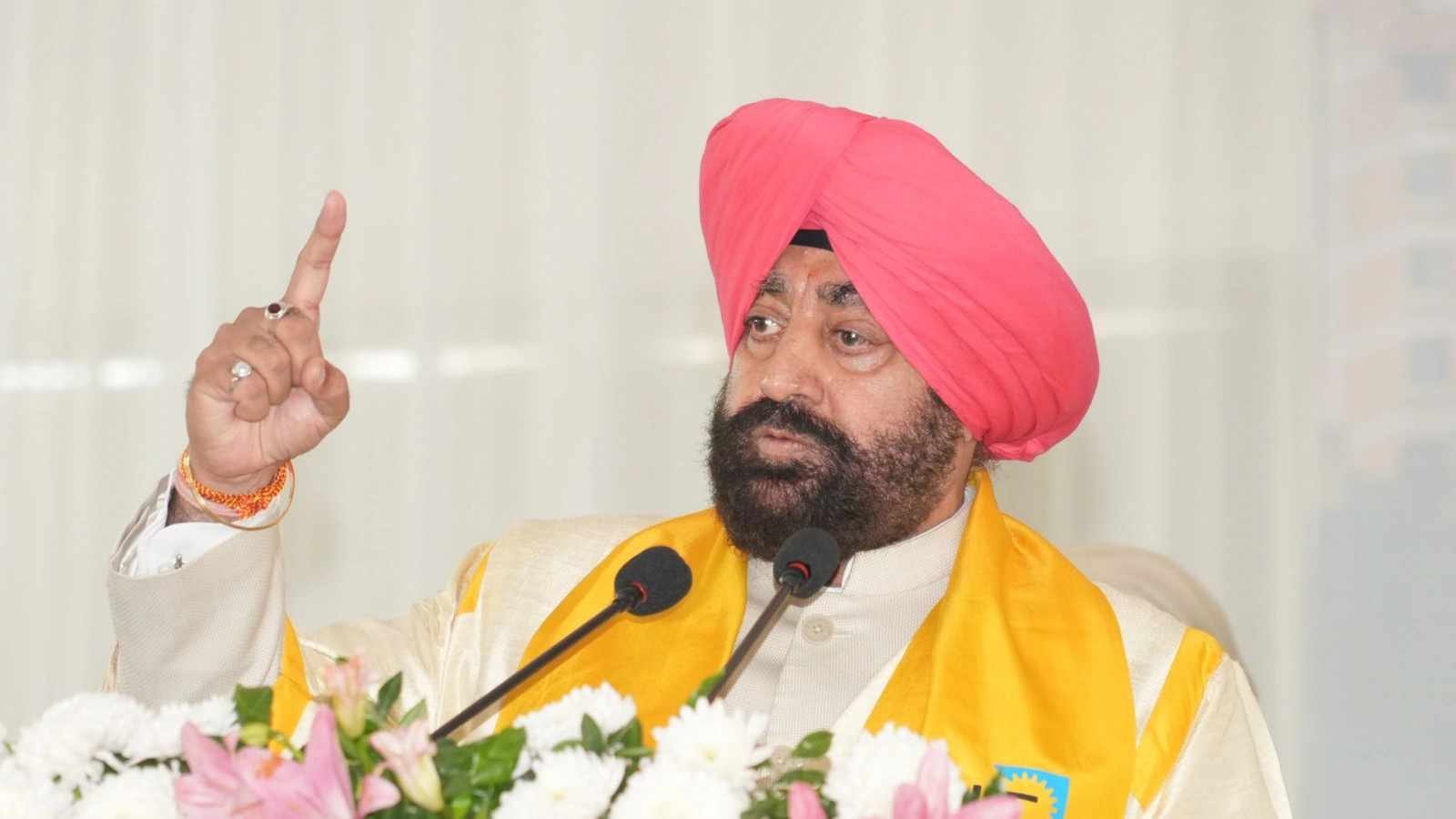 गणतंत्र दिवस याद दिलाता है: भारत की एकता साझा संवैधानिक मूल्यों पर टिकी है, उत्तराखंड राज्यपाल