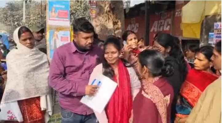 बिहार इंटर परीक्षा 2026: देरी से पहुंची छात्रा को प्रवेश नहीं, वीडियो वायरल