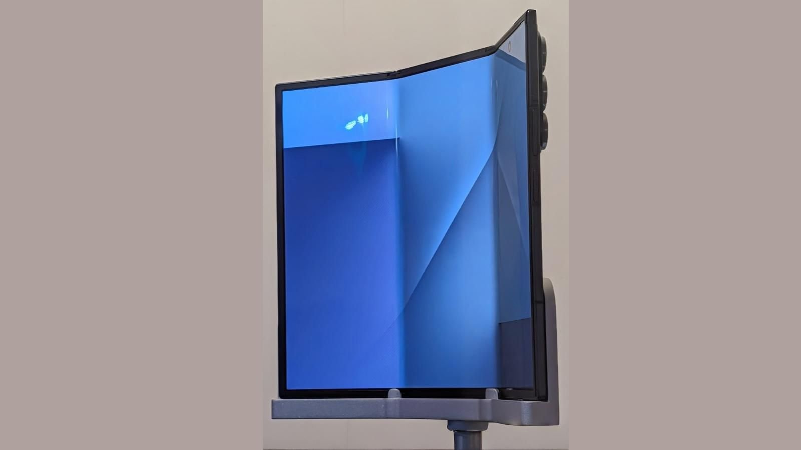 2026 में आने वाले फोल्डेबल स्मार्टफोन